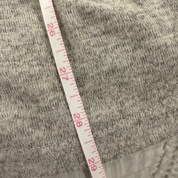 Z Avenue USA Women’s Gray Button-Front Hooded Cardigan – Size Large - Picture 5 of 6